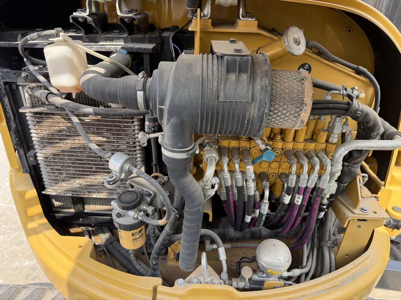 CATERPILLAR 303.5E - Minigraafmachine: afbeelding 3 CATERPILLAR 303.5E - Minigraafmachine: afbeelding 3