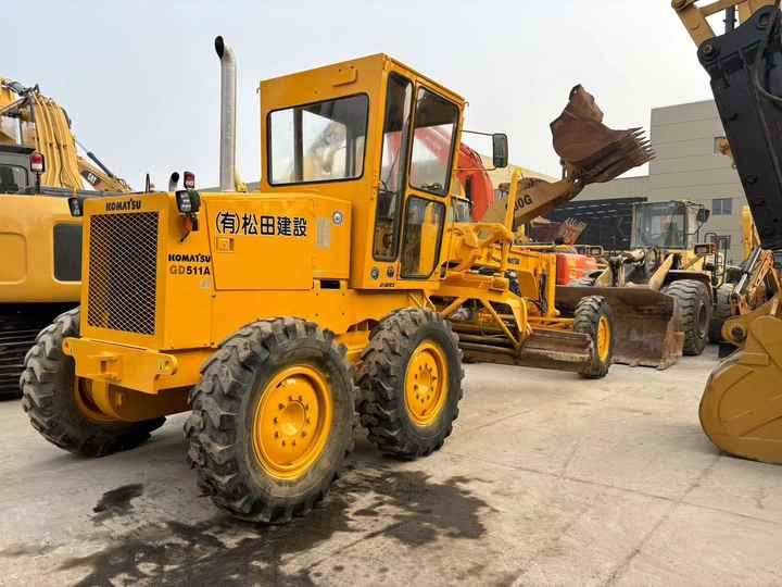 Excellent Condition Hot Selling Used Grader Komatsu GD511 for Sale in Hefei City Good Quality Cheap Price Good Condition - Grader: afbeelding 3 Excellent Condition Hot Selling Used Grader Komatsu GD511 for Sale in Hefei City Good Quality Cheap Price Good Condition - Grader: afbeelding 3