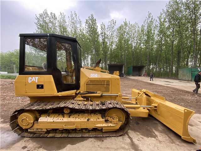 Good Condition Cat Hot Sale Bulldozer D5h D5g D5k D5m D5n D6h D6k D6m D7h D7g D7m - Bulldozer: afbeelding 3 Good Condition Cat Hot Sale Bulldozer D5h D5g D5k D5m D5n D6h D6k D6m D7h D7g D7m - Bulldozer: afbeelding 3