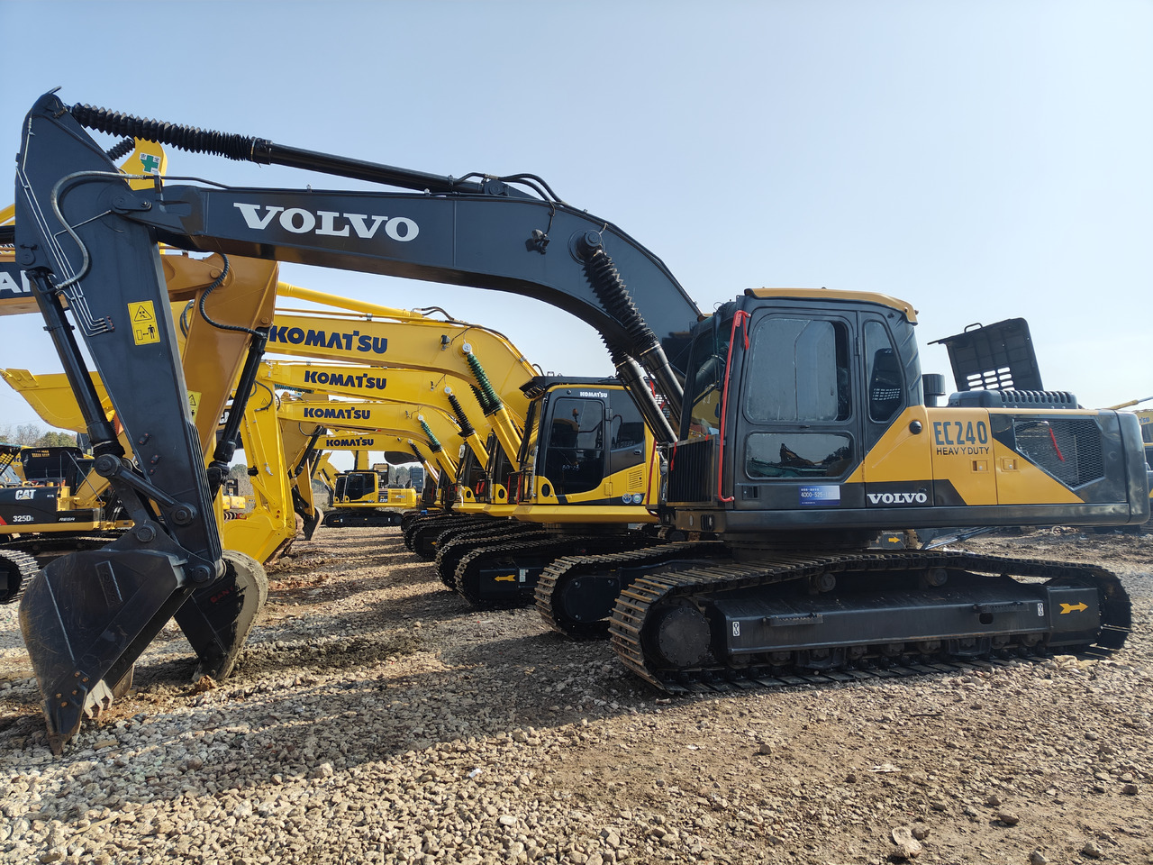 Good Condition Used Excavator volvo EC240 Second-hand - Rupsgraafmachine: afbeelding 5 Good Condition Used Excavator volvo EC240 Second-hand - Rupsgraafmachine: afbeelding 5