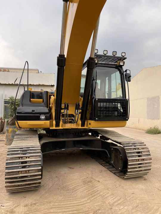 High Quality Japanese Cat325DL 29tons Excavator Second Hand Caterpillar with Factory Price Cheapest Price - Rupsgraafmachine: afbeelding 5 High Quality Japanese Cat325DL 29tons Excavator Second Hand Caterpillar with Factory Price Cheapest Price - Rupsgraafmachine: afbeelding 5