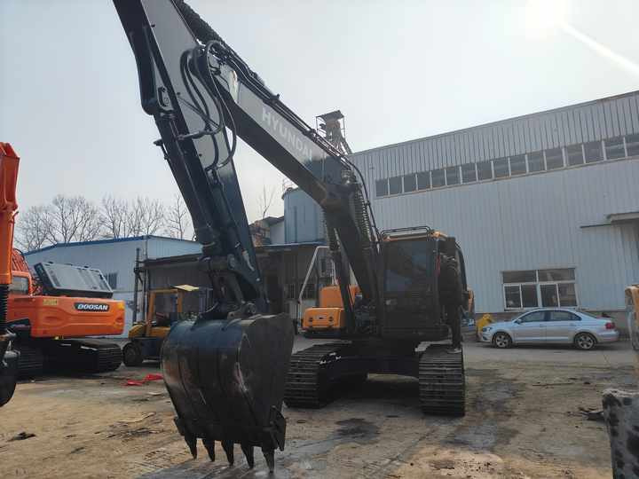 Hyundai 220LC-9S Used Excavator for Mining & Construction | Price Negotiable, Global Shipping - Rupsgraafmachine: afbeelding 4 Hyundai 220LC-9S Used Excavator for Mining & Construction | Price Negotiable, Global Shipping - Rupsgraafmachine: afbeelding 4