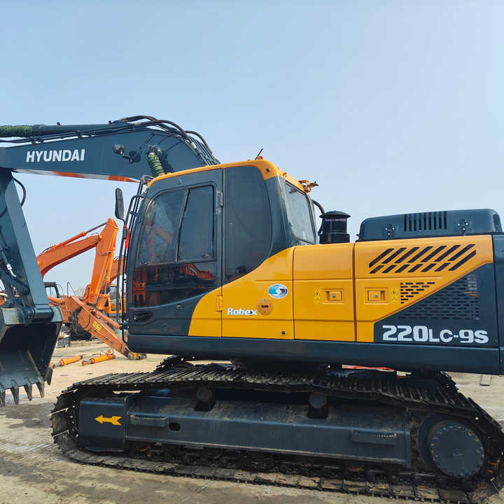 Hyundai 220LC-9S Used Excavator for Mining & Construction | Price Negotiable, Global Shipping - Rupsgraafmachine: afbeelding 1 Hyundai 220LC-9S Used Excavator for Mining & Construction | Price Negotiable, Global Shipping - Rupsgraafmachine: afbeelding 1