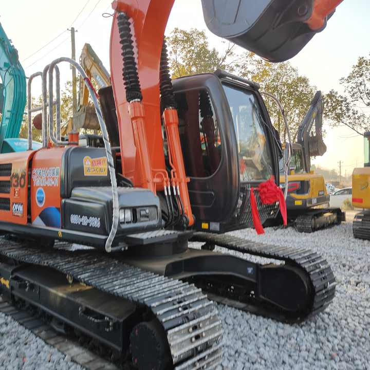 Japan Original Hitachi ZX130 Crawler Excavator Perfect for Various Projects Available Used Excavators for Sale - Rupsgraafmachine: afbeelding 2 Japan Original Hitachi ZX130 Crawler Excavator Perfect for Various Projects Available Used Excavators for Sale - Rupsgraafmachine: afbeelding 2