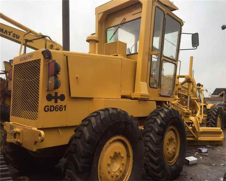 Japan Original Used Komatsu GD661A-1 Motor Grader GD661 in Condition - Grader: afbeelding 4 Japan Original Used Komatsu GD661A-1 Motor Grader GD661 in Condition - Grader: afbeelding 4