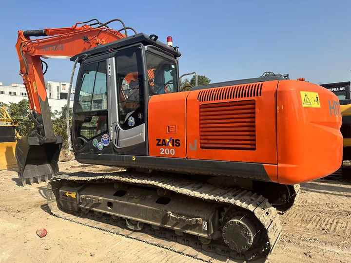 Original Japan Hitachi ZX200-3 Excavator Hitachi Excavator in Low Price for Hot Sale - Rupsgraafmachine: afbeelding 3 Original Japan Hitachi ZX200-3 Excavator Hitachi Excavator in Low Price for Hot Sale - Rupsgraafmachine: afbeelding 3