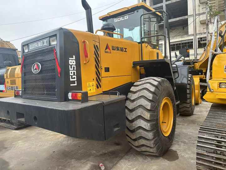 SDLG Wheel Loader 985L Second -hand Wheel Loader Electric Valve Water Pump Engine diesel Pump Valve in China - Wiellader: afbeelding 4 SDLG Wheel Loader 985L Second -hand Wheel Loader Electric Valve Water Pump Engine diesel Pump Valve in China - Wiellader: afbeelding 4