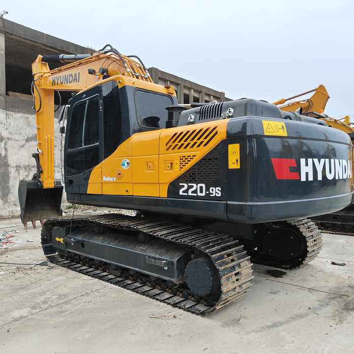 South Korea Low Price Hyundai 220lc-9s Excavator Hyundai 22ton Excavator Hot Sale - Rupsgraafmachine: afbeelding 1 South Korea Low Price Hyundai 220lc-9s Excavator Hyundai 22ton Excavator Hot Sale - Rupsgraafmachine: afbeelding 1