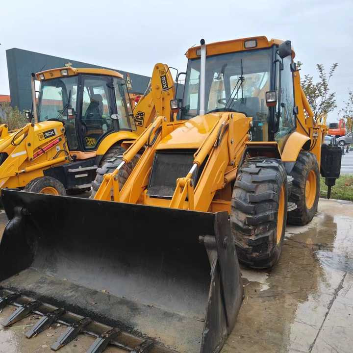Used Backhoe Loader JCB 4x4 Wheel 20 Ton Backhoe Loader JCB 3CX 4CX Backhoe Excavator Loader Fpr Sale - Graaflaadmachine: afbeelding 1 Used Backhoe Loader JCB 4x4 Wheel 20 Ton Backhoe Loader JCB 3CX 4CX Backhoe Excavator Loader Fpr Sale - Graaflaadmachine: afbeelding 1