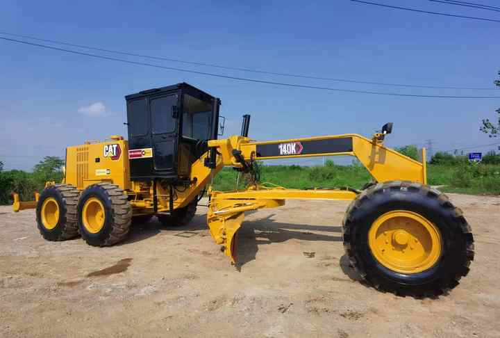 Used Caterpillar CAT 140k Land Road Motor Grader CAT140k Used Grader Cheap Price for Sale - Grader: afbeelding 4 Used Caterpillar CAT 140k Land Road Motor Grader CAT140k Used Grader Cheap Price for Sale - Grader: afbeelding 4