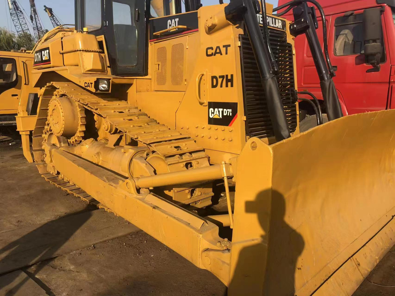 Used Caterpillar Cat D7H Dozer, Second Hand Cat D7H Bulldozer With Stong Blade - Bulldozer: afbeelding 1 Used Caterpillar Cat D7H Dozer, Second Hand Cat D7H Bulldozer With Stong Blade - Bulldozer: afbeelding 1