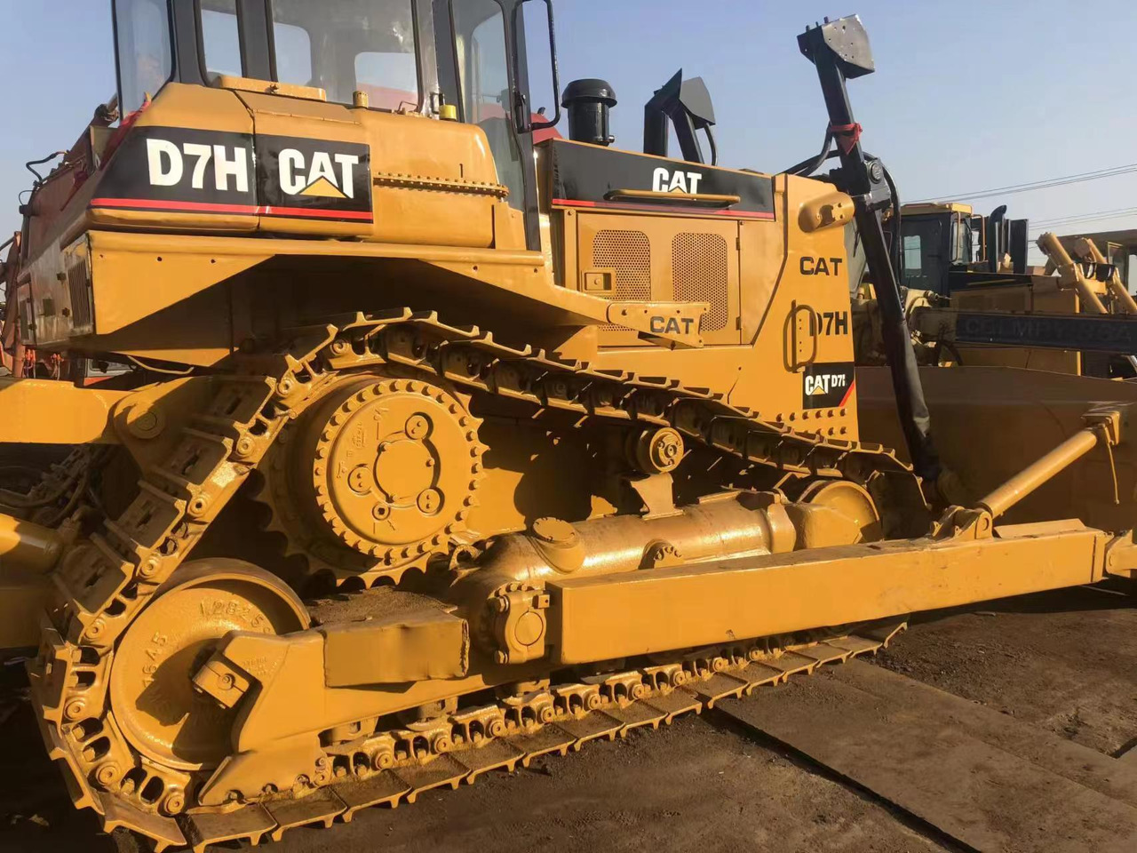 Used Caterpillar Cat D7H Dozer, Second Hand Cat D7H Bulldozer With Stong Blade - Bulldozer: afbeelding 3 Used Caterpillar Cat D7H Dozer, Second Hand Cat D7H Bulldozer With Stong Blade - Bulldozer: afbeelding 3