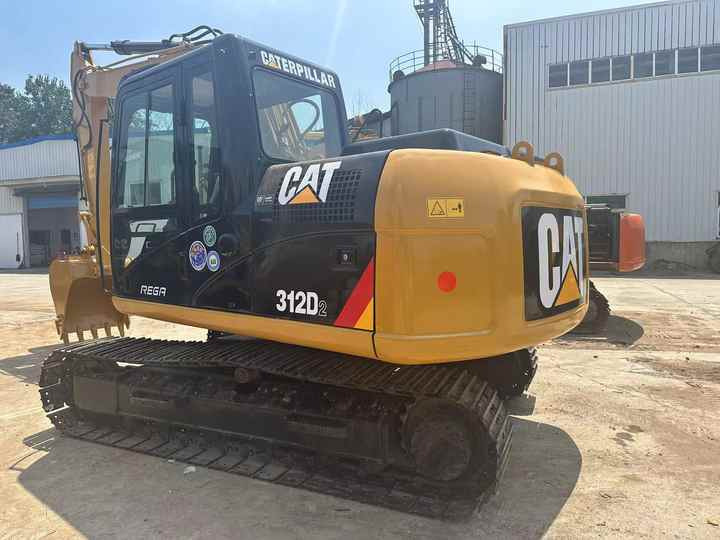 Used Caterpillar Cat312D2 Excavator Original Japan Heavy Machinery Caterpillar 312D2 Excavator for Sale - Rupsgraafmachine: afbeelding 4 Used Caterpillar Cat312D2 Excavator Original Japan Heavy Machinery Caterpillar 312D2 Excavator for Sale - Rupsgraafmachine: afbeelding 4