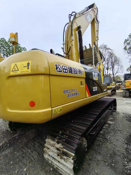 Used Digger CAT 323DL Construction Machinery Construction Digger Used CAT 323DL Cheap Excavator - Rupsgraafmachine: afbeelding 4 Used Digger CAT 323DL Construction Machinery Construction Digger Used CAT 323DL Cheap Excavator - Rupsgraafmachine: afbeelding 4