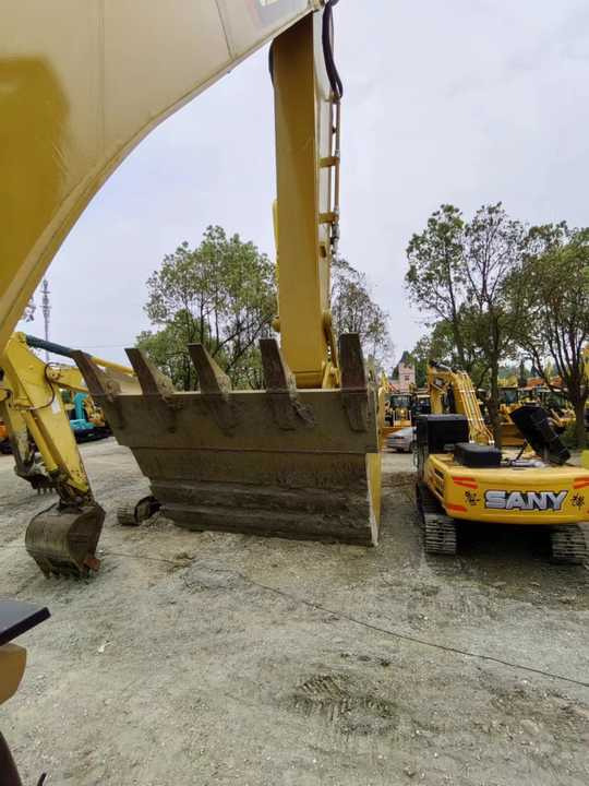 Used Digger CAT 323DL Construction Machinery Construction Digger Used CAT 323DL Cheap Excavator - Rupsgraafmachine: afbeelding 2 Used Digger CAT 323DL Construction Machinery Construction Digger Used CAT 323DL Cheap Excavator - Rupsgraafmachine: afbeelding 2