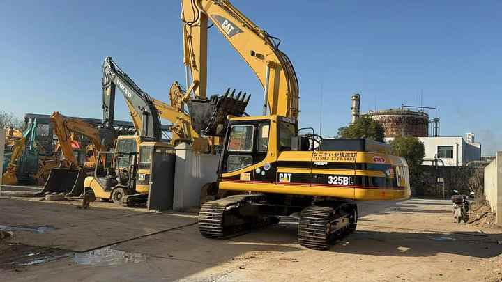 Used Digger CAT 325BL Construction Machinery Construction Digger Used CAT 325BL Cheap Excavator - Rupsgraafmachine: afbeelding 3 Used Digger CAT 325BL Construction Machinery Construction Digger Used CAT 325BL Cheap Excavator - Rupsgraafmachine: afbeelding 3