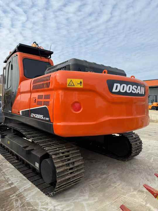 Rupsgraafmachine Used Digger Doosan DX225LC-9T Construction Machinery Construction Digger Used Doosan DX225LC-9T Cheap Excavator: afbeelding 6