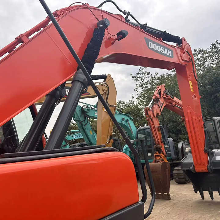Used Excavator Doosan DX225LC-9 Excavators Mini Equipment Earth Moving Machinery Doosan Digger Excavator for Sale - Rupsgraafmachine: afbeelding 1 Used Excavator Doosan DX225LC-9 Excavators Mini Equipment Earth Moving Machinery Doosan Digger Excavator for Sale - Rupsgraafmachine: afbeelding 1