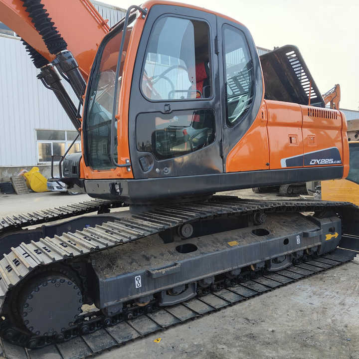 Used Excavator Doosan DX225LC-9 Excavators Mini Equipment Earth Moving Machinery Doosan Digger Excavator for Sale - Rupsgraafmachine: afbeelding 2 Used Excavator Doosan DX225LC-9 Excavators Mini Equipment Earth Moving Machinery Doosan Digger Excavator for Sale - Rupsgraafmachine: afbeelding 2
