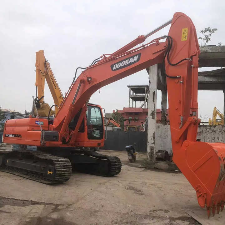 Used Excavator Doosan DX225LC Excavators Mini Equipment Earth Moving Machinery Doosan Digger Excavator for Sale - Rupsgraafmachine: afbeelding 3 Used Excavator Doosan DX225LC Excavators Mini Equipment Earth Moving Machinery Doosan Digger Excavator for Sale - Rupsgraafmachine: afbeelding 3