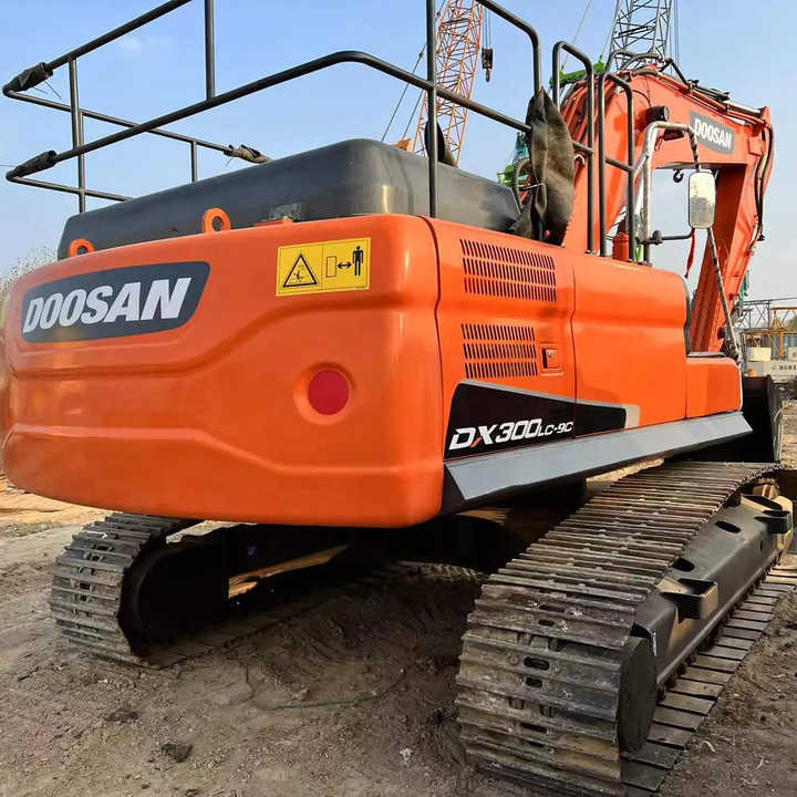 Used Excavator Doosan DX300 Excavators Mini Equipment Moving Machinery Doosan Digger Excavator for Sale - Rupsgraafmachine: afbeelding 5 Used Excavator Doosan DX300 Excavators Mini Equipment Moving Machinery Doosan Digger Excavator for Sale - Rupsgraafmachine: afbeelding 5