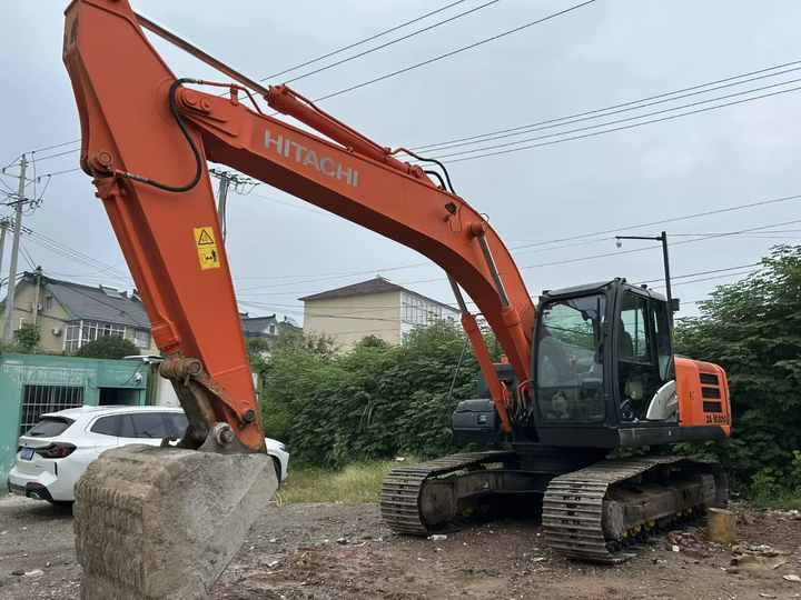 Used HITACHI ZX210-3G New Model Excavator Second Hand Machine Popular Brand Japan Hitachi Hydraulic Machinery - Rupsgraafmachine: afbeelding 4 Used HITACHI ZX210-3G New Model Excavator Second Hand Machine Popular Brand Japan Hitachi Hydraulic Machinery - Rupsgraafmachine: afbeelding 4