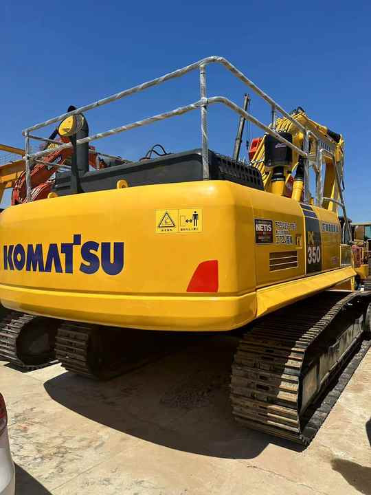 Used Japan Brand komatsu Pc350-7 with High Quality   Used Engineering & Construction Machinery - Rupsgraafmachine: afbeelding 2 Used Japan Brand komatsu Pc350-7 with High Quality   Used Engineering & Construction Machinery - Rupsgraafmachine: afbeelding 2