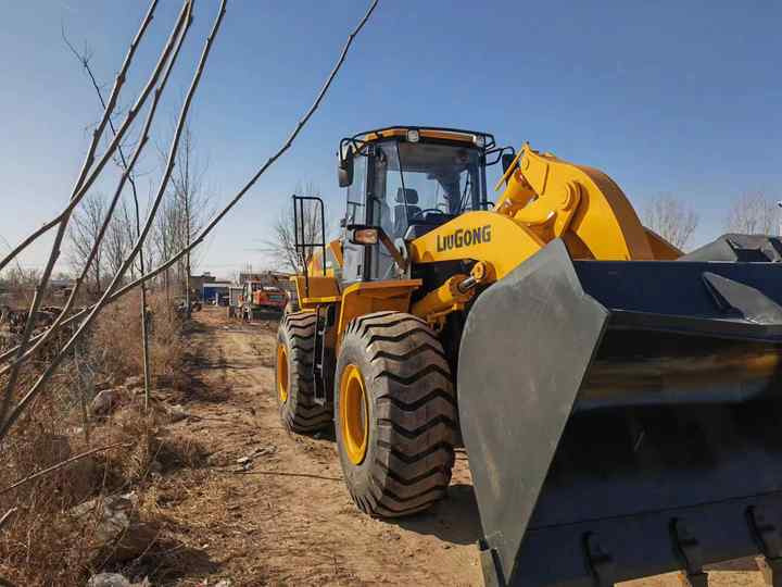 Used LIUGONG 856H wheel in Good Condition for sale 90%new uesd Loader liugong 856h Used Loader For Sale - Wiellader: afbeelding 5 Used LIUGONG 856H wheel in Good Condition for sale 90%new uesd Loader liugong 856h Used Loader For Sale - Wiellader: afbeelding 5