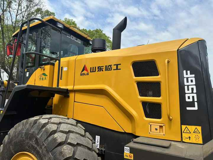 Used SDLG 956F Wheel Loader in Good Condition Hot Sale Chinese Brand Sdlg Used SDLG 956F Loader for Sale - Wiellader: afbeelding 2 Used SDLG 956F Wheel Loader in Good Condition Hot Sale Chinese Brand Sdlg Used SDLG 956F Loader for Sale - Wiellader: afbeelding 2