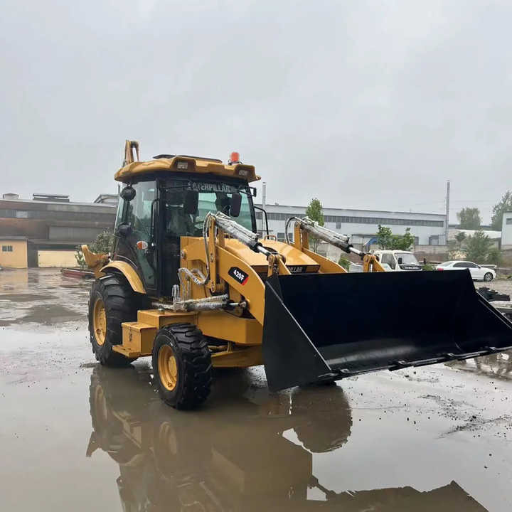 Used Wheel Loader CAT420F Caterpillar 420F Construction Machinery Mini Wheel Skid Steer Loader in Stock - Wiellader: afbeelding 4 Used Wheel Loader CAT420F Caterpillar 420F Construction Machinery Mini Wheel Skid Steer Loader in Stock - Wiellader: afbeelding 4