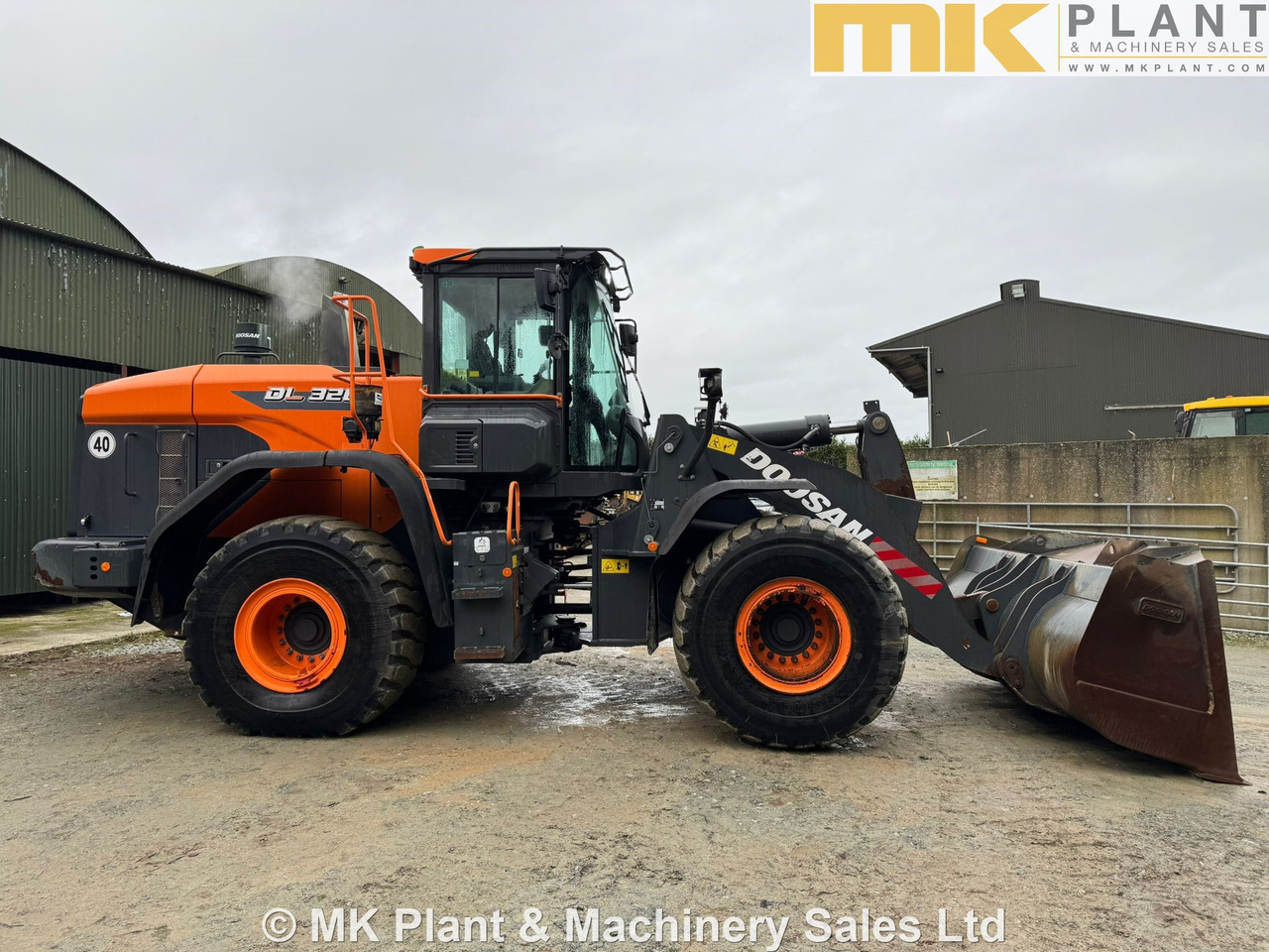 DOOSAN DL320-7 - Wiellader: afbeelding 4 DOOSAN DL320-7 - Wiellader: afbeelding 4