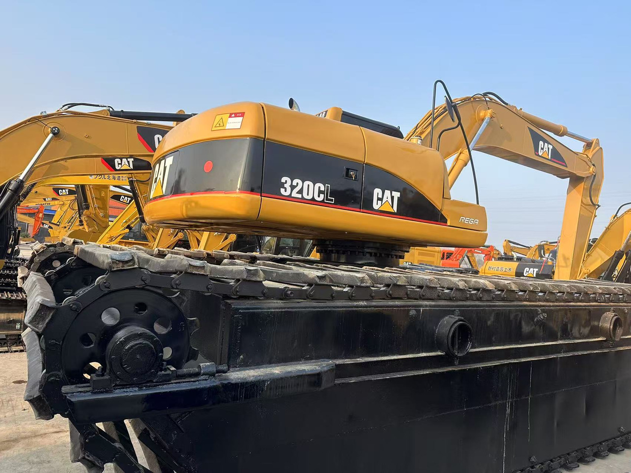 CATERPILLAR 320C Amphibious excavator - Amfibische graafmachine: afbeelding 5 CATERPILLAR 320C Amphibious excavator - Amfibische graafmachine: afbeelding 5