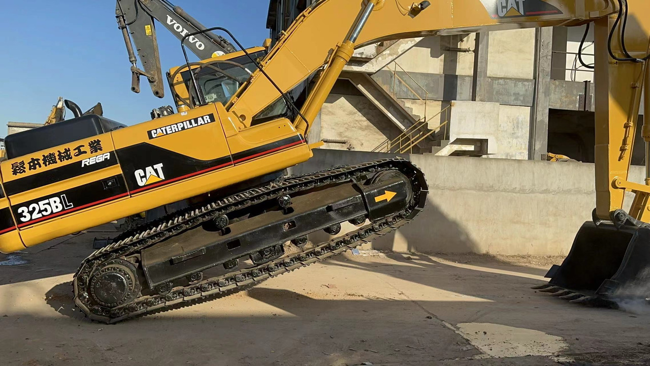 CATERPILLAR 325BL - Rupsgraafmachine: afbeelding 2 CATERPILLAR 325BL - Rupsgraafmachine: afbeelding 2