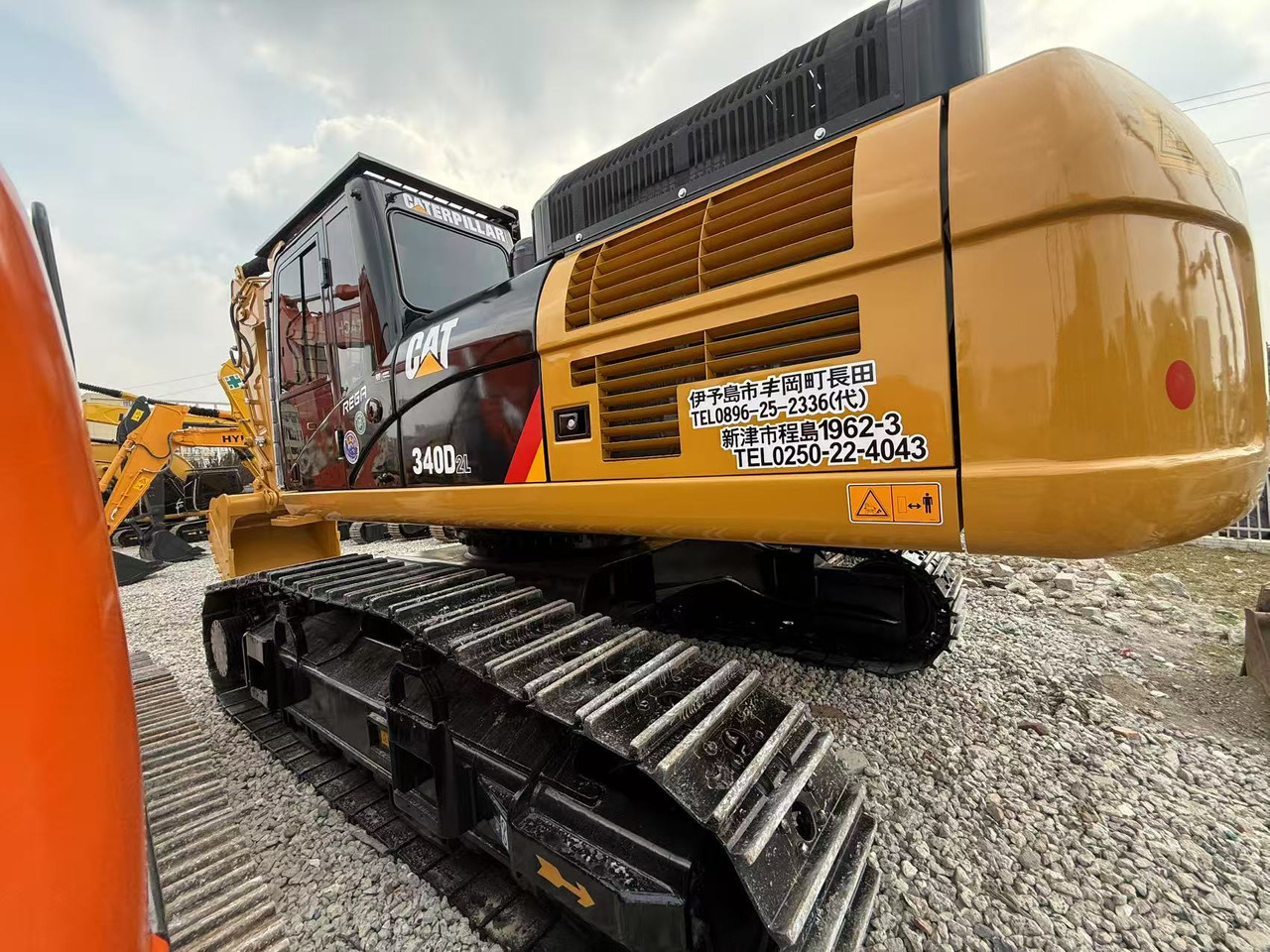 CATERPILLAR 340D2 - Rupsgraafmachine: afbeelding 3 CATERPILLAR 340D2 - Rupsgraafmachine: afbeelding 3