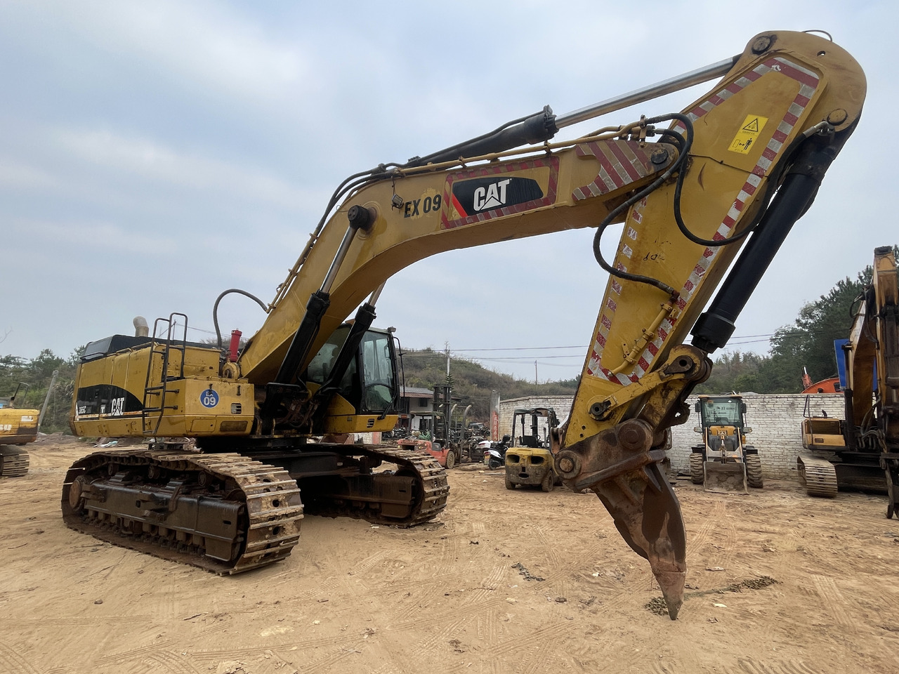 CATERPILLAR 365C - Rupsgraafmachine: afbeelding 2 CATERPILLAR 365C - Rupsgraafmachine: afbeelding 2