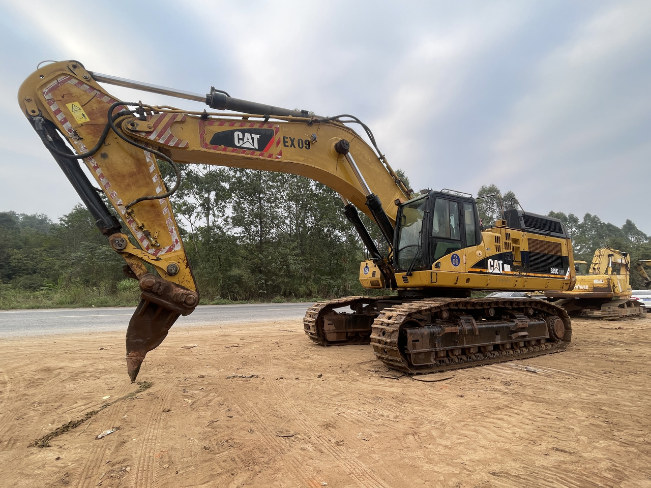 CATERPILLAR 365C - Rupsgraafmachine: afbeelding 1 CATERPILLAR 365C - Rupsgraafmachine: afbeelding 1