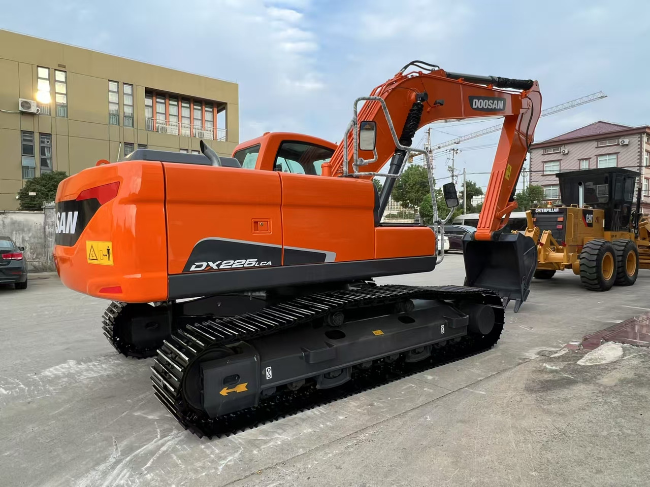 DOOSAN DX225LCA - Rupsgraafmachine: afbeelding 4 DOOSAN DX225LCA - Rupsgraafmachine: afbeelding 4
