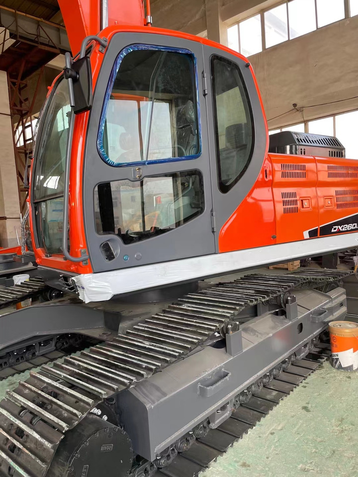 DOOSAN DX230 - Rupsgraafmachine: afbeelding 4 DOOSAN DX230 - Rupsgraafmachine: afbeelding 4