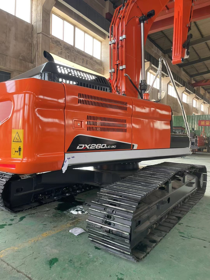 DOOSAN DX230 - Rupsgraafmachine: afbeelding 1 DOOSAN DX230 - Rupsgraafmachine: afbeelding 1