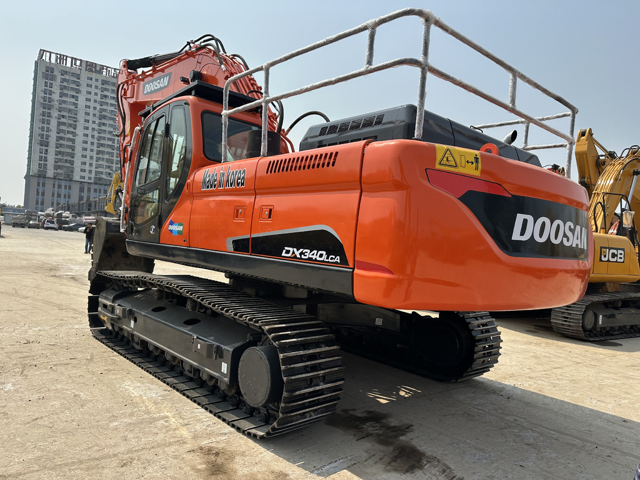 DOOSAN DX340LCA - Rupsgraafmachine: afbeelding 3 DOOSAN DX340LCA - Rupsgraafmachine: afbeelding 3