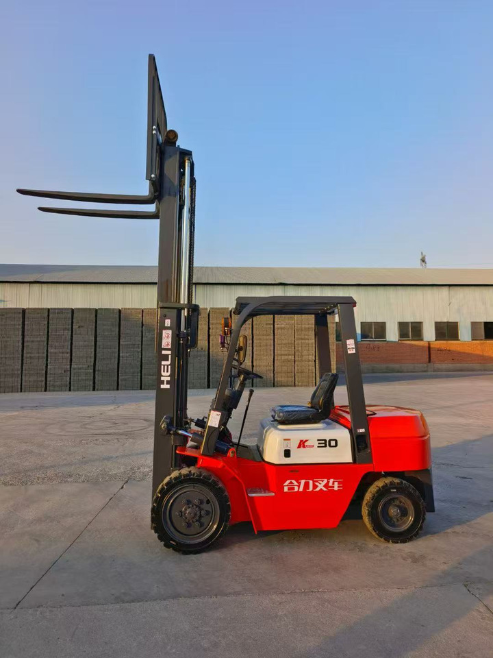HELI 30 - Diesel heftruck: afbeelding 3 HELI 30 - Diesel heftruck: afbeelding 3
