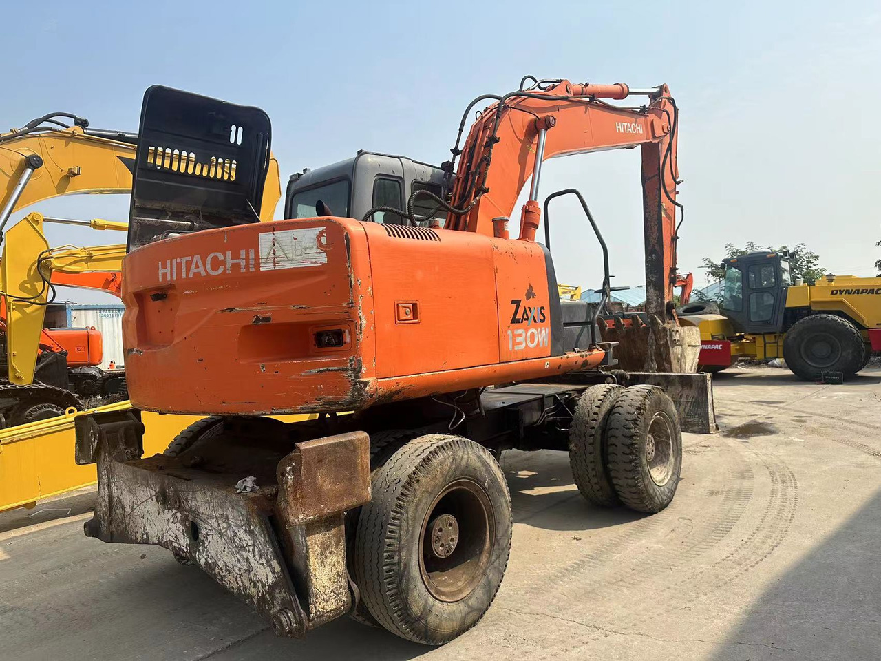 HITACHI ZX130 - Mobiele graafmachine: afbeelding 2 HITACHI ZX130 - Mobiele graafmachine: afbeelding 2