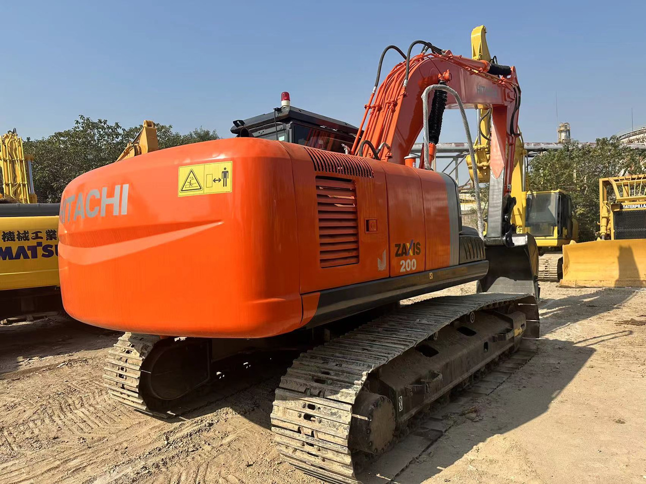 HITACHI ZX200-3 - Rupsgraafmachine: afbeelding 2 HITACHI ZX200-3 - Rupsgraafmachine: afbeelding 2