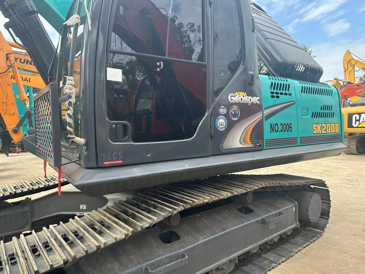 KOBELCO SK200D - Minigraafmachine: afbeelding 4 KOBELCO SK200D - Minigraafmachine: afbeelding 4