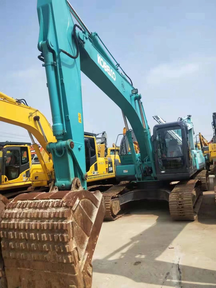 KOBELCO SK210-8 - Minigraafmachine: afbeelding 3 KOBELCO SK210-8 - Minigraafmachine: afbeelding 3