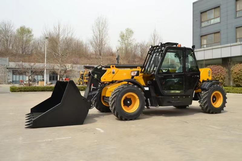 KOMATSU Longer boom - Diesel heftruck: afbeelding 4 KOMATSU Longer boom - Diesel heftruck: afbeelding 4