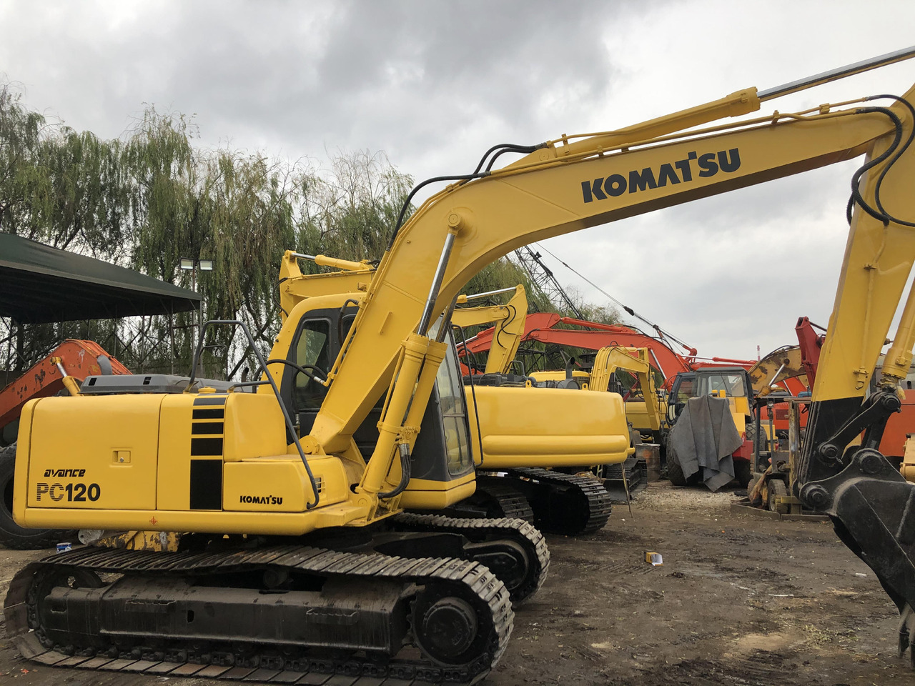 KOMATSU PC120-6 - Rupsgraafmachine: afbeelding 4 KOMATSU PC120-6 - Rupsgraafmachine: afbeelding 4