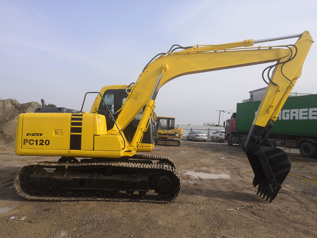 KOMATSU PC120-6 - Rupsgraafmachine: afbeelding 2 KOMATSU PC120-6 - Rupsgraafmachine: afbeelding 2
