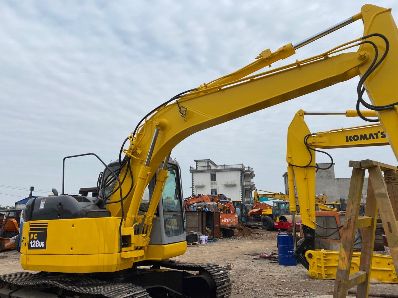 KOMATSU PC128US - Rupsgraafmachine: afbeelding 5 KOMATSU PC128US - Rupsgraafmachine: afbeelding 5