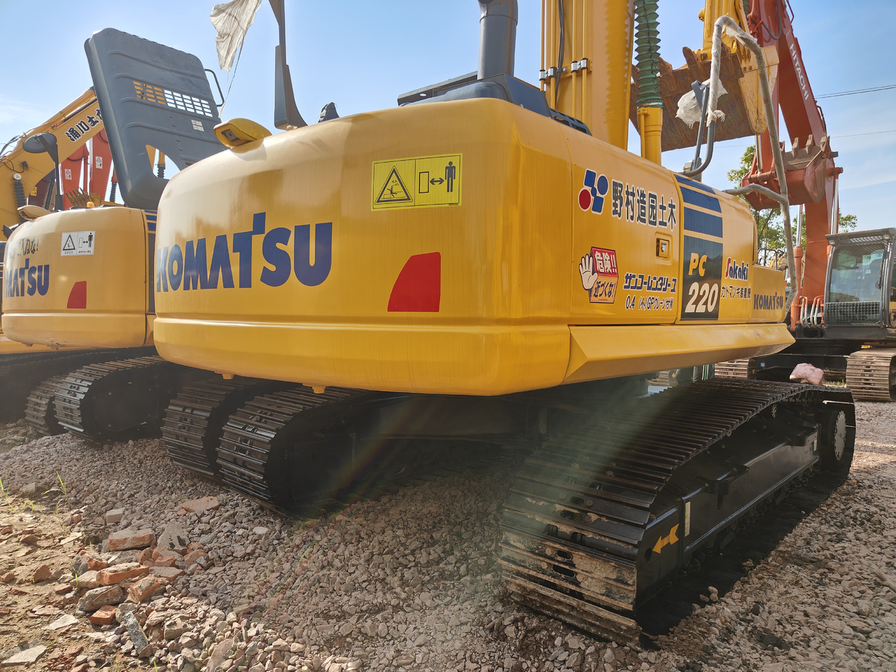 KOMATSU PC220-8 - Rupsgraafmachine: afbeelding 3 KOMATSU PC220-8 - Rupsgraafmachine: afbeelding 3